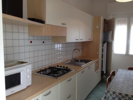 Appartamento zona centrale a 150m dal mare, tip. C