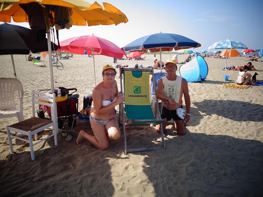 “Bau Beach”! la spiaggia libera per cani di Lignano, festeggia 10 anni di vita