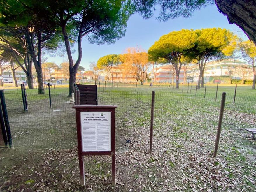 Nuova area di sgambamento per cani a Lignano Sabbiadoro