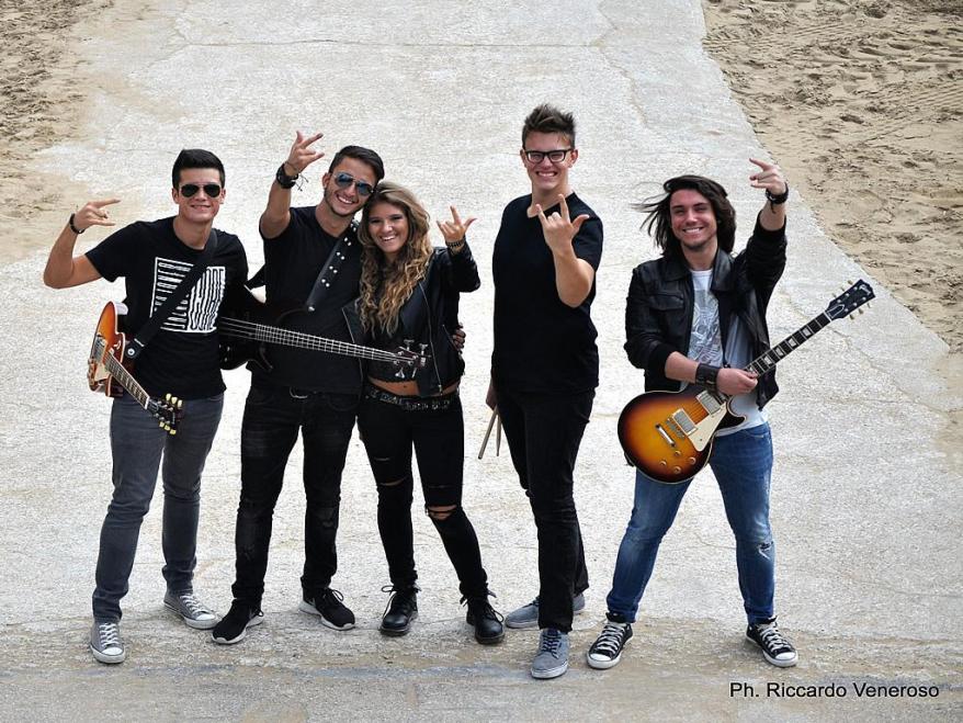 Musica e motori al Tenda Bar di Lignano Pineta