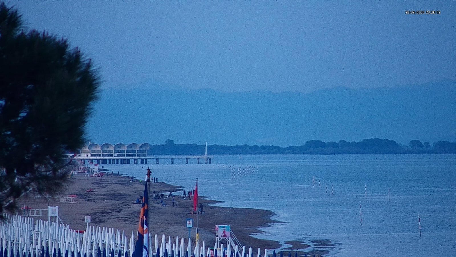 Webcam-Bild mit Blick auf den Strand und Terrazza a Mare