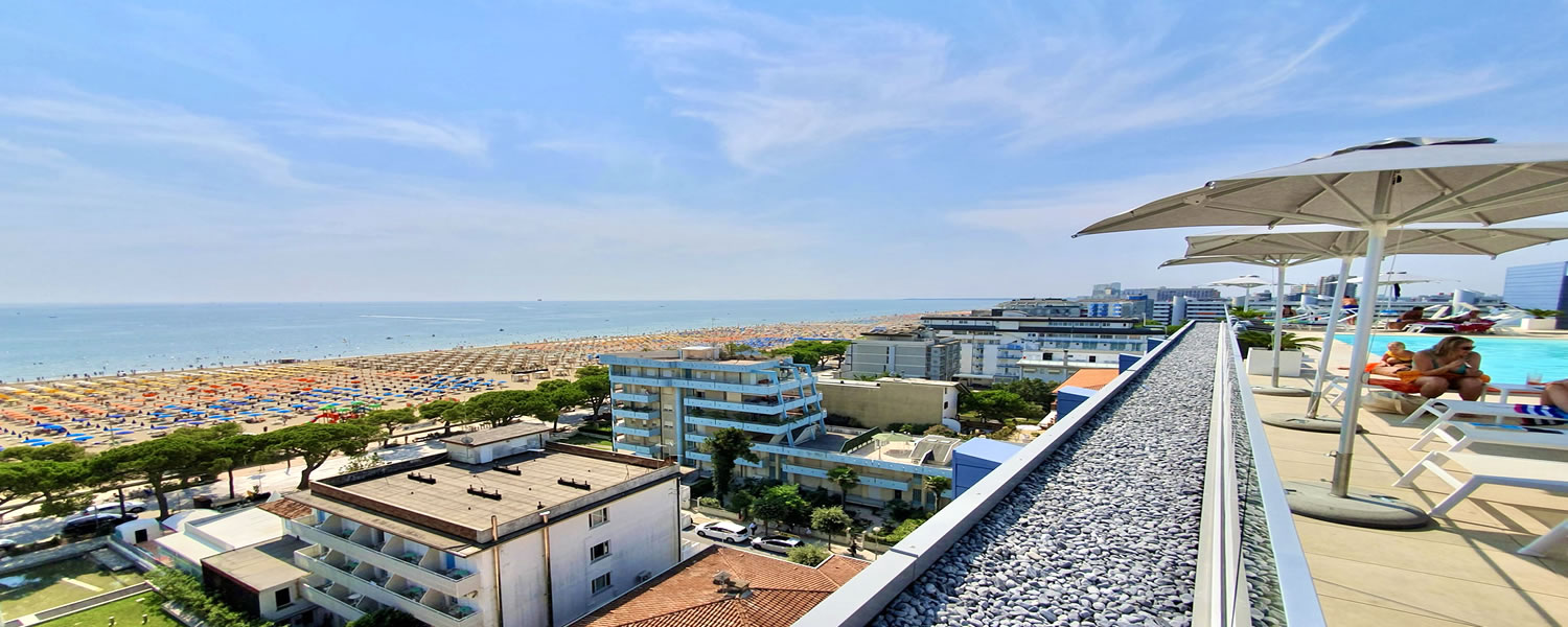 Hotel con piscina, vista mare a Lignano Sabbiadoro